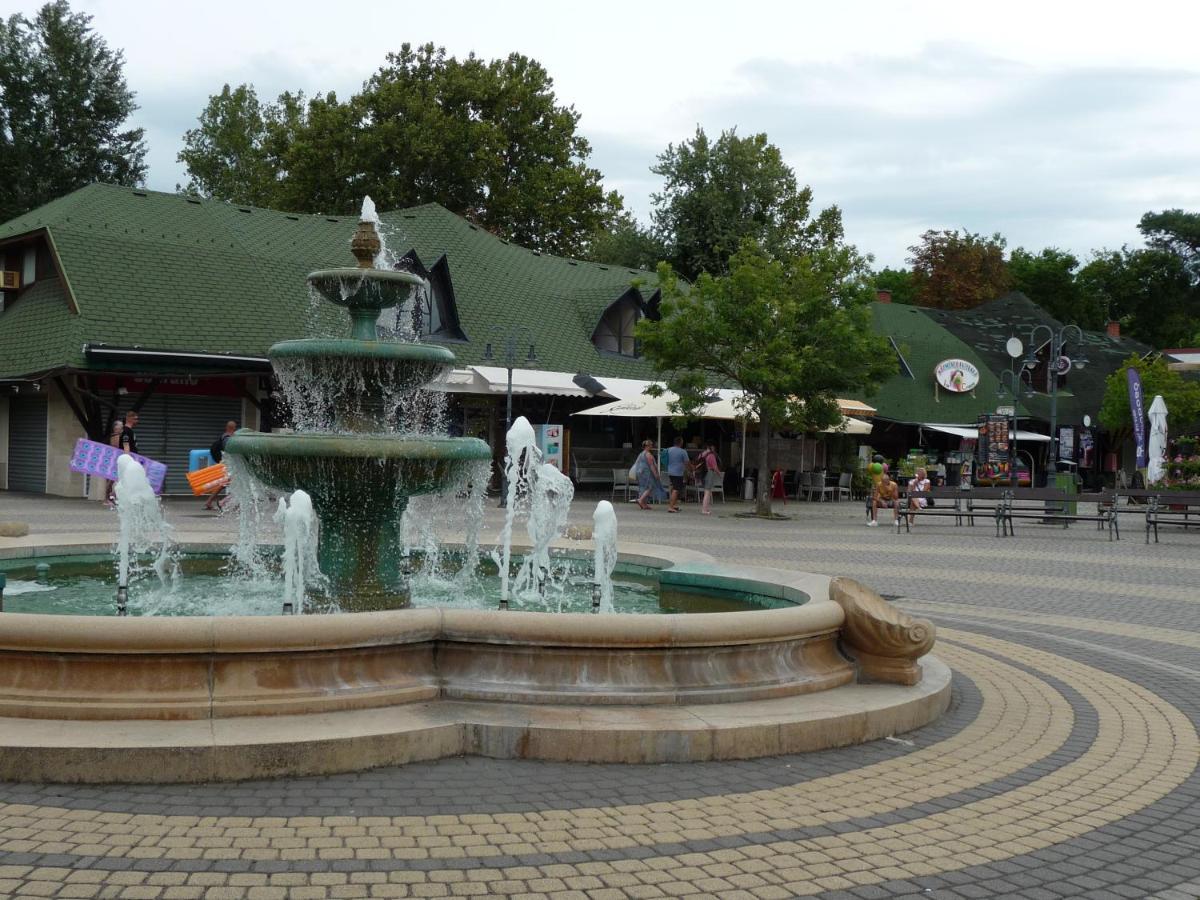 Nadas Tarsashaz Balatonlelle Dış mekan fotoğraf